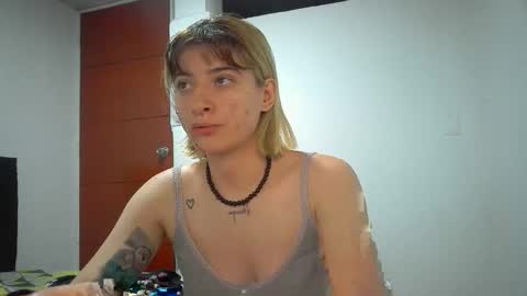 Mia-foster online show from 04-26-26, 02:31