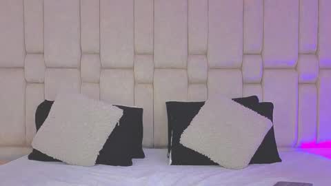 Ginger Cherry online show from 11-15-25, 06:11