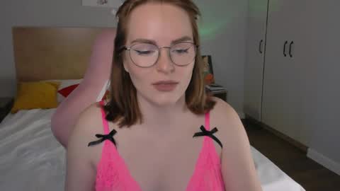 Snapshot of _gingermean_ chatting on 05-15-26, 01:29 GingerMean online show from 05-15-26, 01:29
