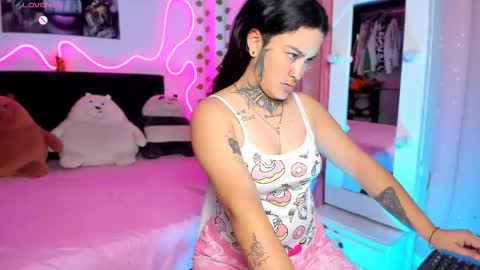 LEEP  online show from 10-29-25, 02:14