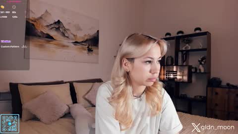 Rina online show from 10-29-25, 11:17