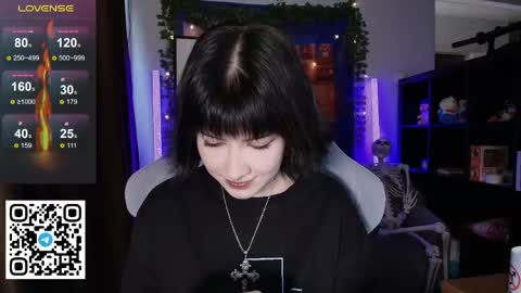 Snapshot of _gummybears_ chatting on 05-08-26, 07:14 Tori online show from 05-08-26, 07:14