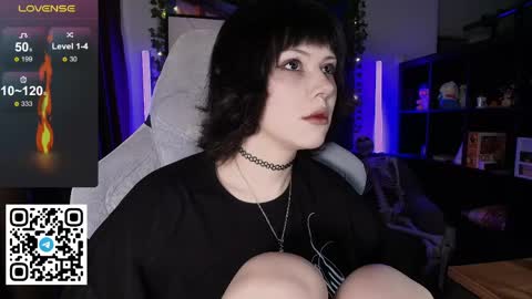 Snapshot of _gummybears_ chatting on 05-31-26, 08:43 Tori online show from 05-31-26, 08:43