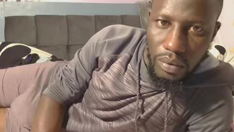 _hairlyboy online show from 12-15-25, 07:07