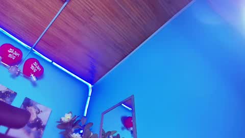 Mathews online show from 02-19-25, 04:55