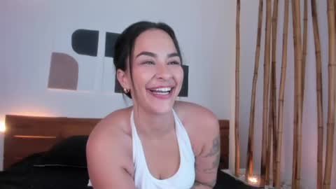 Hanna johnson online show from 07-25-26, 05:16