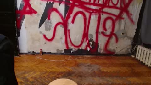 _happydayleon_ online show from 09-10-25, 10:10