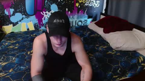 _happydayleon_ online show from 09-20-25, 07:42