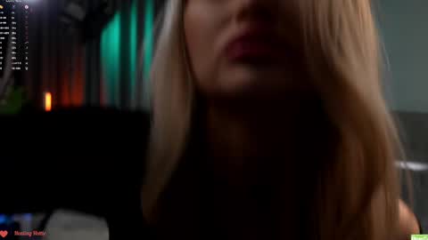 Snapshot of _healing_hottie_ chatting on 05-25-26, 06:14 Veronica online show from 05-25-26, 06:14