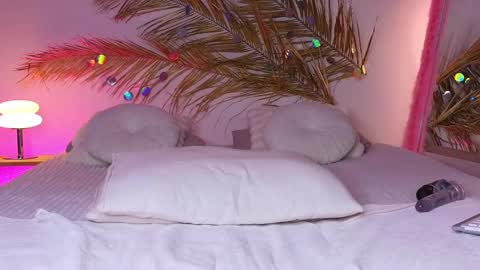 Holly online show from 03-01-25, 09:51