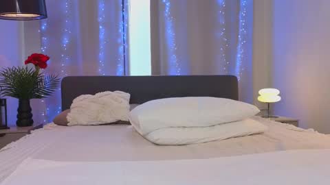 Holly online show from 03-11-25, 10:18