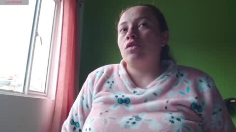 Honey online show from 04-18-26, 03:16