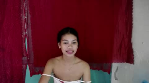 Snapshot of _honeyletxx chatting on 09-27-25, 09:36 _honeyletxx online show from 09-27-25, 09:36