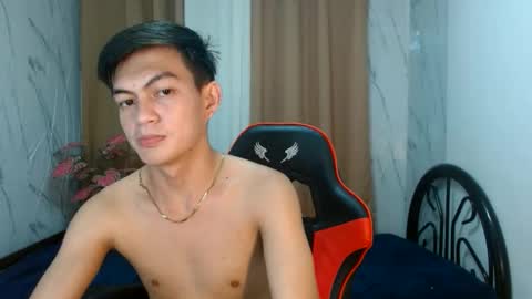 Snapshot of _hungry_cock_ chatting on 05-09-26, 11:15 AUSTINE online show from 05-09-26, 11:15