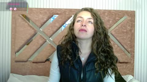 Isa online show from 04-10-26, 12:32