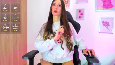 Ivanna online show from 11-17-25, 01:44