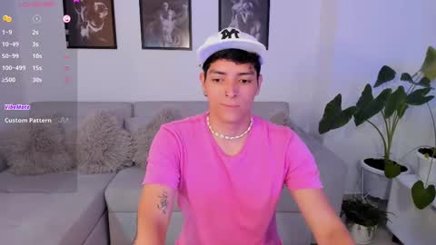 Snapshot of _jacobmiller__ chatting on 02-26-25, 09:27 J A C O B online show from 02-26-25, 09:27