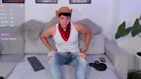 Snapshot of _jacobmiller__ chatting on 02-27-25, 09:04 J A C O B online show from 02-27-25, 09:04