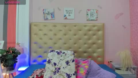 J A D E online show from 10-06-25, 12:02