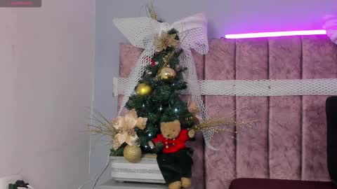 Jasmine online show from 12-18-25, 12:44