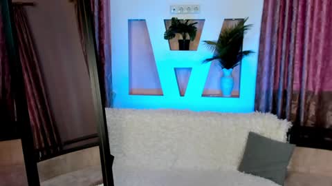 Snapshot of _jessika_69 chatting on 12-05-24, 06:43 _jessika_69 online show from 12-05-24, 06:43