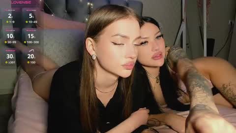 Snapshot of _jesslei_ chatting on 05-13-26, 12:46 Jess blond and Leila brunette online show from 05-13-26, 12:46