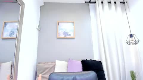    online show from 06-07-26, 05:49