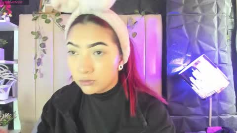 Mia online show from 01-16-26, 02:32