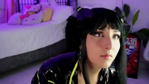 JULIANA online show from 05-24-26, 08:25