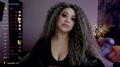 _just_a_queen_3 online show from 03-05-25, 06:12