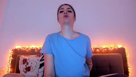 _just_a_simple_girl online show from 03-06-25, 11:14