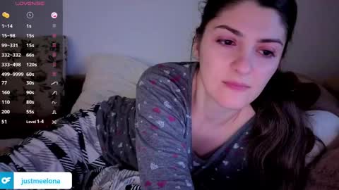 _just_a_simple_girl online show from 05-01-26, 10:58