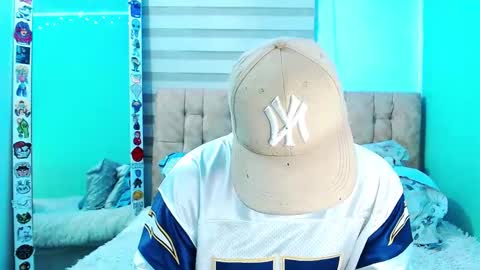 mod online show from 02-09-26, 12:25