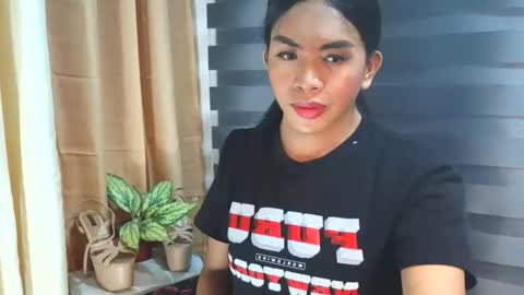 _karie_ online show from 10-31-25, 03:13