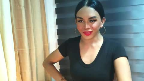 _karie_ online show from 11-08-25, 01:00