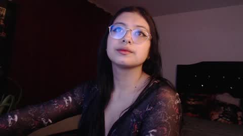 Snapshot of _kat_sweet chatting on 01-07-25, 03:46 Cata  online show from 01-07-25, 03:46