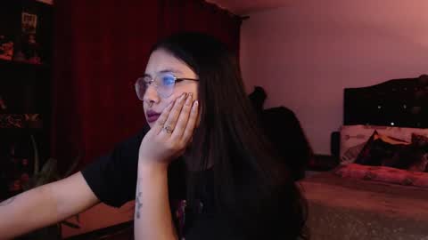 Snapshot of _kat_sweet chatting on 01-11-25, 06:03 Cata  online show from 01-11-25, 06:03