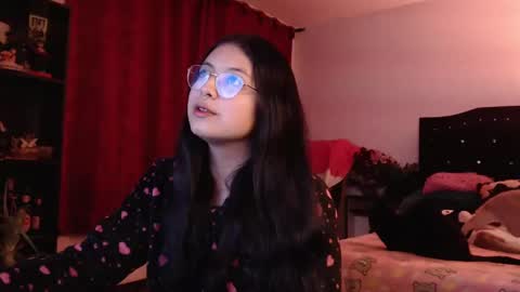 Snapshot of _kat_sweet chatting on 02-10-25, 03:35 Cata  online show from 02-10-25, 03:35