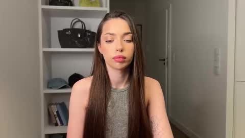 _kate_22 online show from 11-12-25, 07:13