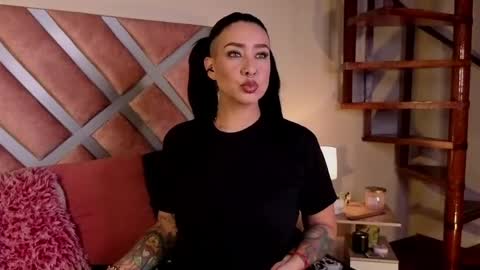 kelly online show from 06-04-26, 12:55