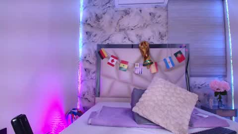 Snapshot of _kendall_07 chatting on 07-10-26, 03:11 Kendall online show from 07-10-26, 03:11