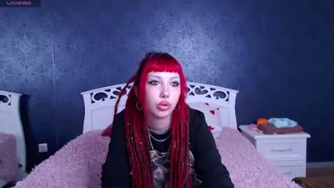 Snapshot of _kiara_si chatting on 06-14-26, 01:57 Kiara online show from 06-14-26, 01:57