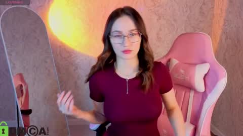 Kiki online show from 02-22-26, 04:46