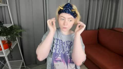 Li online show from 09-19-25, 10:43