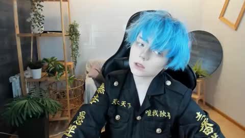 Li online show from 10-06-25, 09:12