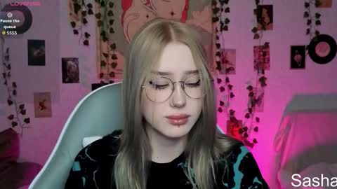 _kitekat_ online show from 12-22-25, 02:58