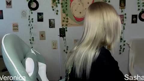 _kitekat_ online show from 01-15-26, 08:52