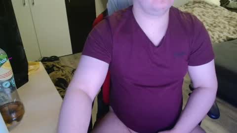 Snapshot of _kitsu_ chatting on 01-18-25, 07:37 _kitsu_ online show from 01-18-25, 07:37