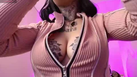 _kur0mi_ online show from 02-08-25, 02:05