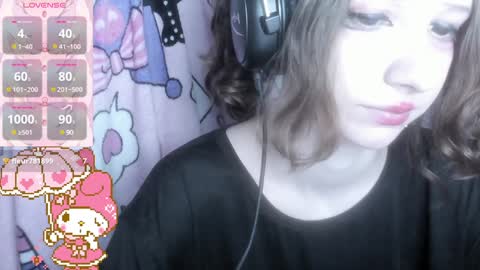  kuro  online show from 12-10-24, 05:11